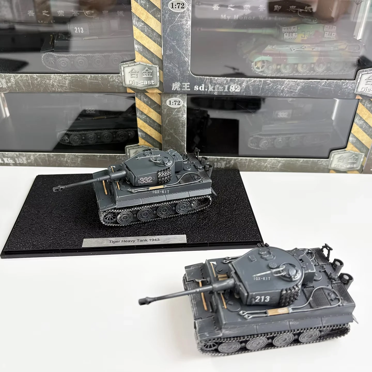 1/72 Scale Sd Kfz 181 Tiger Type Heavy Tank Model Alloy Finished Product Simulation Model Adults Collection Display
1/72 Scale Sd Kfz 181 Tiger Type Heavy Tank Model Alloy Finished Product Simulation Model Adults Collection Display
