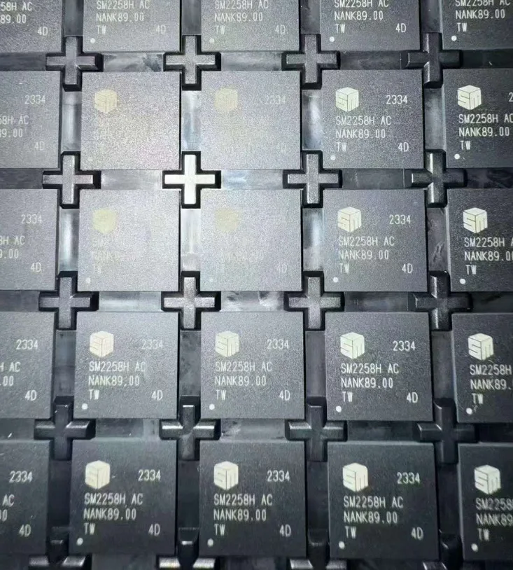 SM2258H AB твердотельный накопитель основной чип управления BGA288 Совершенно новая оригинальная интегральная схема микросхемы
SM2258H AB твердотельный накопитель основной чип управления BGA288 Совершенно новая оригинальная интегральная схема микросхемы