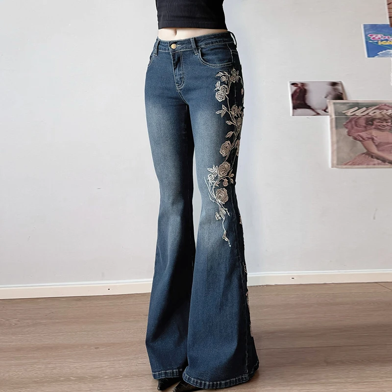 Blue Women Embroidery Jeans High Waist Fashion American Vintage Streetwear Y2K Wide Leg Jean Female Denim Trouser Denim Pants
Blue Women Embroidery Jeans High Waist Fashion American Vintage Streetwear Y2K Wide Leg Jean Female Denim Trouser Denim Pants