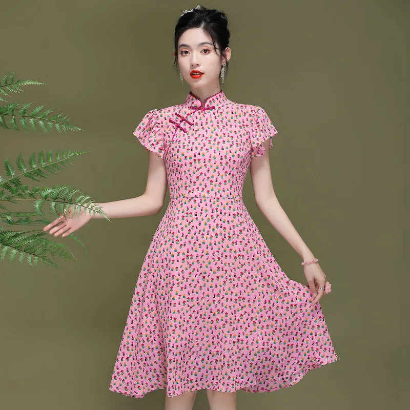 Pink Dress Women Summer Vintage Chinese Style Stand Collar Short Sleeve Chiffon Elegant Fashion Improved Cheongsam
Pink Dress Women Summer Vintage Chinese Style Stand Collar Short Sleeve Chiffon Elegant Fashion Improved Cheongsam