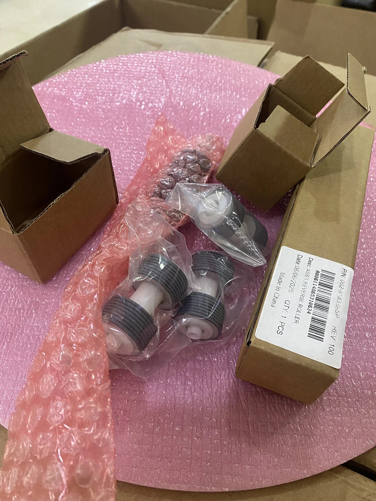 Сменный комплект ролика захвата 1St ADF для Avision AD260 AD280 AD230U AD240U AD250 AD250F AD370 002-8183-0-SP 002-8287 002-9072-0-SP
Сменный комплект ролика захвата 1St ADF для Avision AD260 AD280 AD230U AD240U AD250 AD250F AD370 002-8183-0-SP 002-8287 002-9072-0-SP