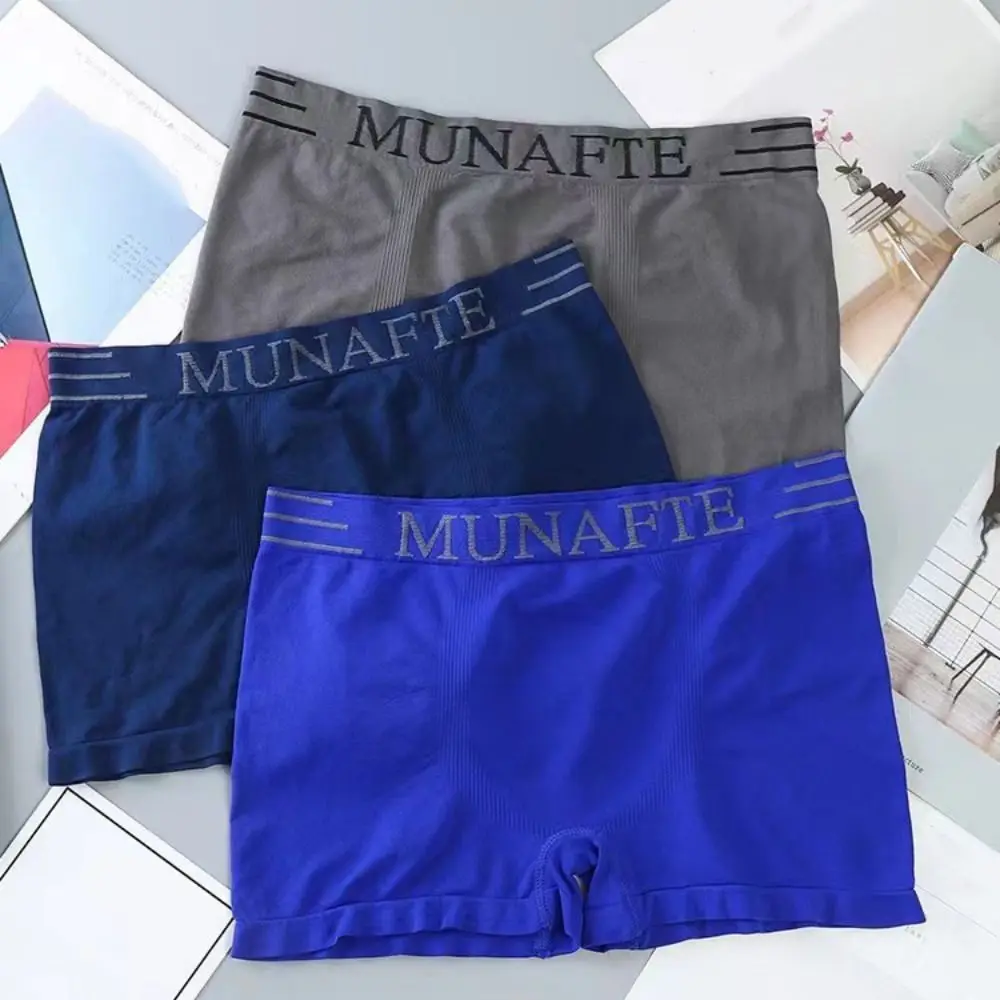 5Pcs Quick Drying Boxer Underwear Mid-Waist Letter Elastic Boxer Briefs Breathable Sports Underwear Men Thin Underwear Men Boy
5Pcs Quick Drying Boxer Underwear Mid-Waist Letter Elastic Boxer Briefs Breathable Sports Underwear Men Thin Underwear Men Boy