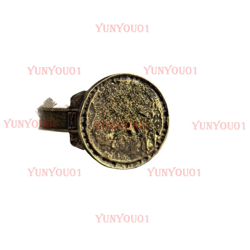 Pendant Metal Copper Silver Ring Can Be Worn for Men and Women
Pendant Metal Copper Silver Ring Can Be Worn for Men and Women