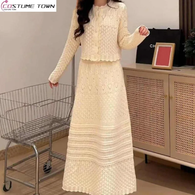 Autumn Korean Edition New Fashionable Retro Hollow Knitted Top+Half Skirt Two Piece Set Trendy
Autumn Korean Edition New Fashionable Retro Hollow Knitted Top+Half Skirt Two Piece Set Trendy
