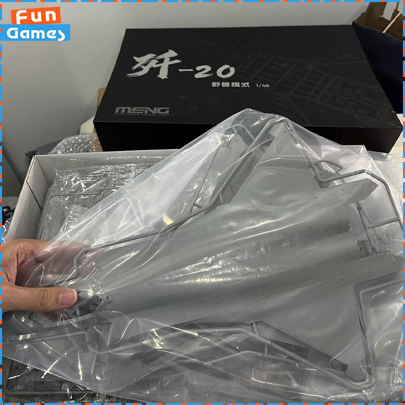 1/48 MENG Chinese J-20 Assembly Model LS-002S Aircraft Weilong Stealth Fighter Jet Custom Ornament Children Birthday Gift
1/48 MENG Chinese J-20 Assembly Model LS-002S Aircraft Weilong Stealth Fighter Jet Custom Ornament Children Birthday Gift