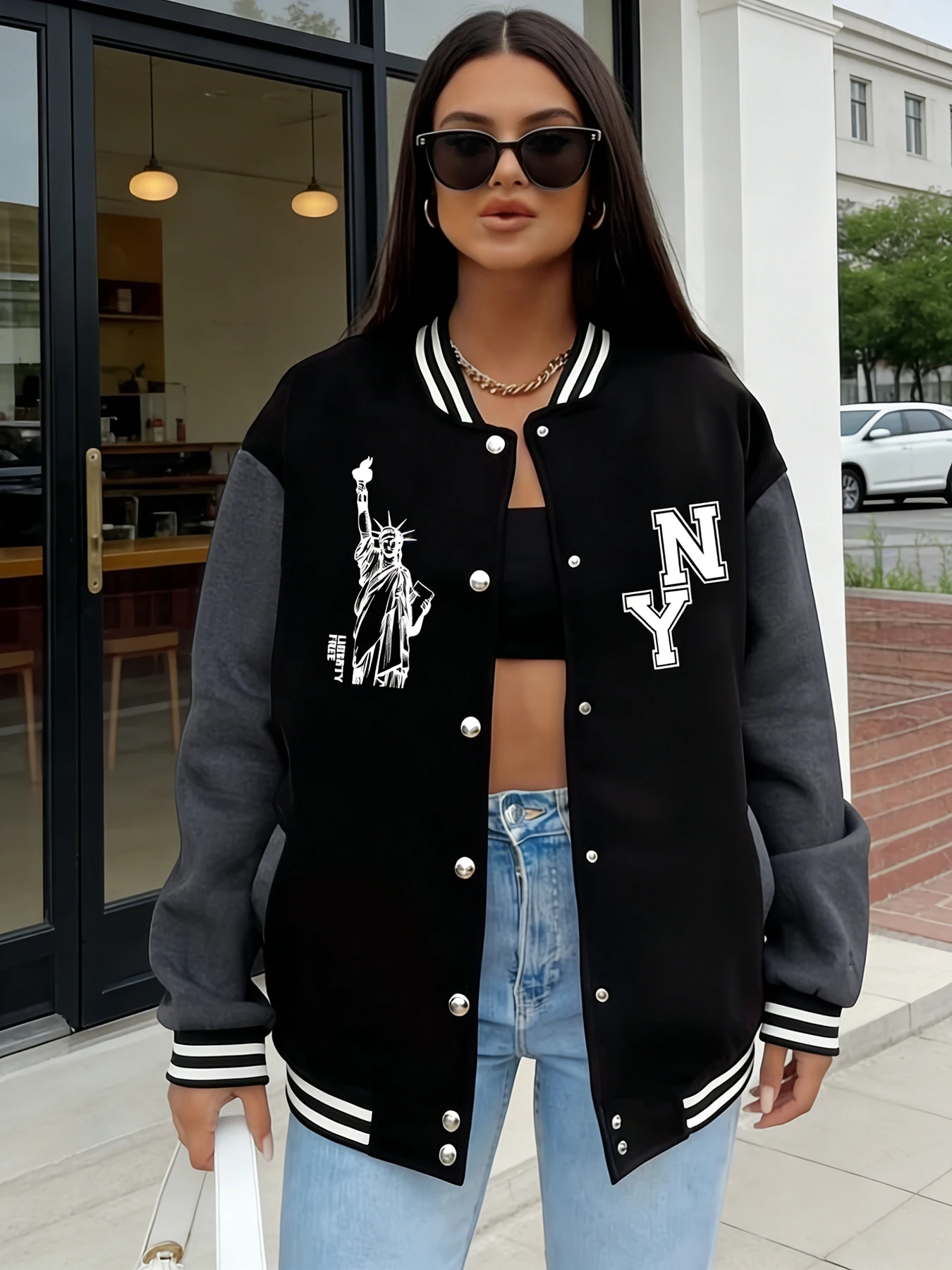 Университетская куртка большого размера, женская статуя Свободы, Нью-Йоркский принт, повседневное модное бейсбольное пальто, верхняя одежда в уличном стиле, флисовая одежда
Университетская куртка большого размера, женская статуя Свободы, Нью-Йоркский принт, повседневное модное бейсбольное пальто, верхняя одежда в уличном стиле, флисовая одежда