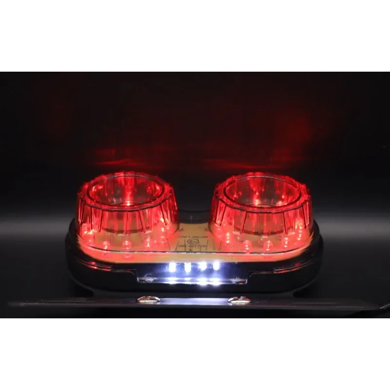 1pcs for Motorcycle Modified Rear Tail Lamp Brake Lamp Cruise Vehicle Retro Modified LED Taillight Kawasaki
1pcs for Motorcycle Modified Rear Tail Lamp Brake Lamp Cruise Vehicle Retro Modified LED Taillight Kawasaki
