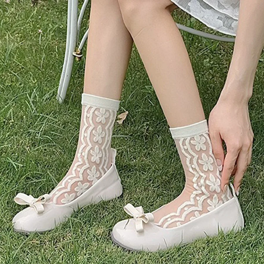 5pair Female Summer Transparent Socks Thin Glass Silk Sheer Crystal Midcalf School Student Princess Dress Sock Flower Solid Lace
5pair Female Summer Transparent Socks Thin Glass Silk Sheer Crystal Midcalf School Student Princess Dress Sock Flower Solid Lace