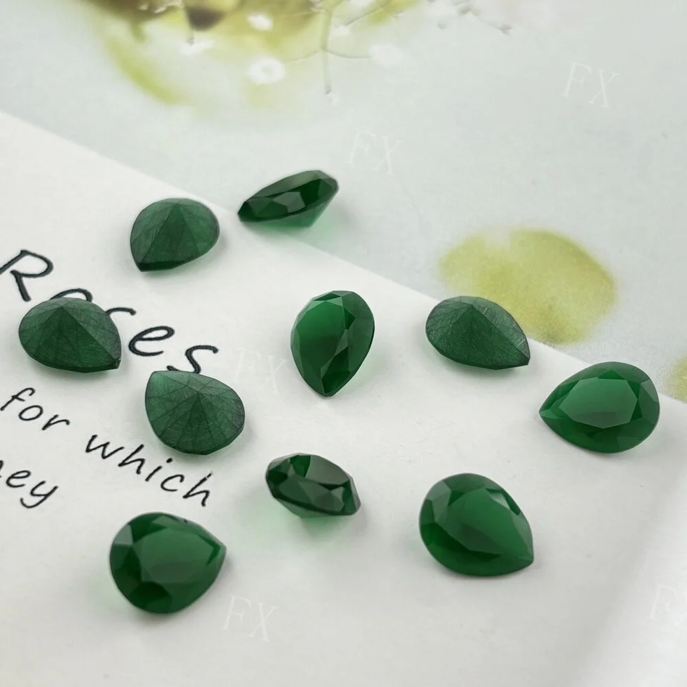 AAAAA Glass Synthetic Gems 2x3~10x14mm Pear Shape Loose Stone Green Sand Bottom For Jewelry DIY Stone Free Shipping
AAAAA Glass Synthetic Gems 2x3~10x14mm Pear Shape Loose Stone Green Sand Bottom For Jewelry DIY Stone Free Shipping