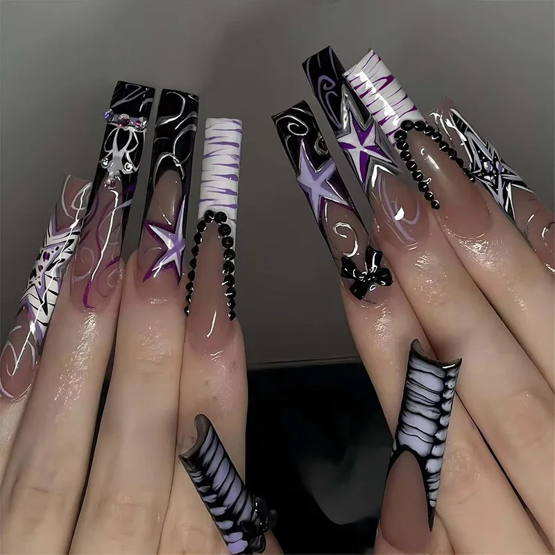 24Pcs Long Square Head False Nails Black French Bow Full Cover Fake Nail Tip Irregular Stripe Rhinestone Reusable Press on Nails 
24Pcs Long Square Head False Nails Black French Bow Full Cover Fake Nail Tip Irregular Stripe Rhinestone Reusable Press on Nails