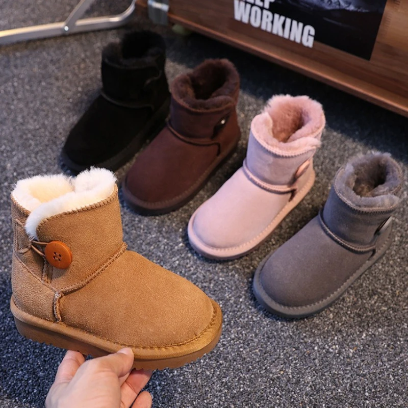 Зимние детские ботинки 2025Новые детские ботинки на плоской подошве с толстой подошвой Повседневная нескользящая теплая обувь Модные ботинки для девочек Детские короткие ботинки
Зимние детские ботинки 2025Новые детские ботинки на плоской подошве с толстой подошвой Повседневная нескользящая теплая обувь Модные ботинки для девочек Детские короткие ботинки