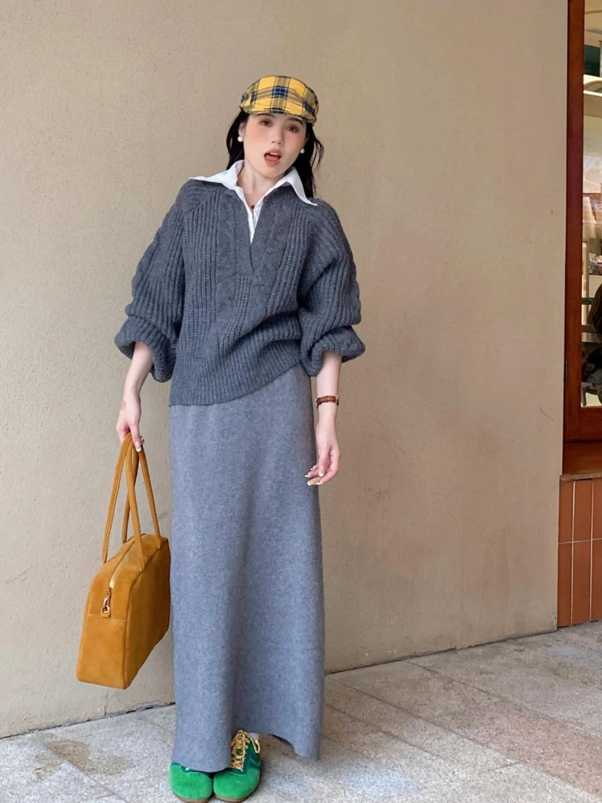 Loose Fit Sweater Coat Lazy Warm Knitted Long Sve Crew Ne Pullover Comfortable Outerwear Winter Faion Women's Knitwear
Loose Fit Sweater Coat Lazy Warm Knitted Long Sve Crew Ne Pullover Comfortable Outerwear Winter Faion Women's Knitwear