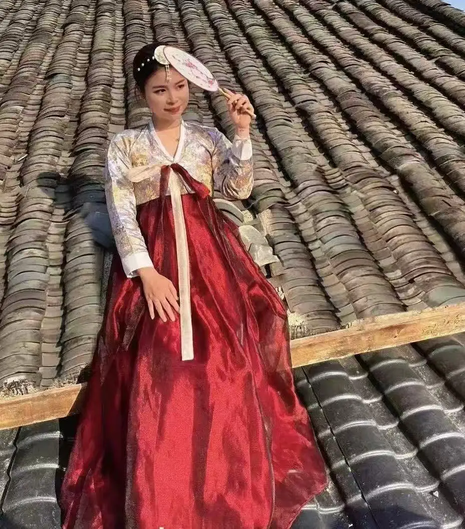 High-end Hanbok for Woman Traditional Korean Dresses Yanji Travel Photohgraphy Clothing Court Style Dance Top Skirt Set Hanboks
High-end Hanbok for Woman Traditional Korean Dresses Yanji Travel Photohgraphy Clothing Court Style Dance Top Skirt Set Hanboks