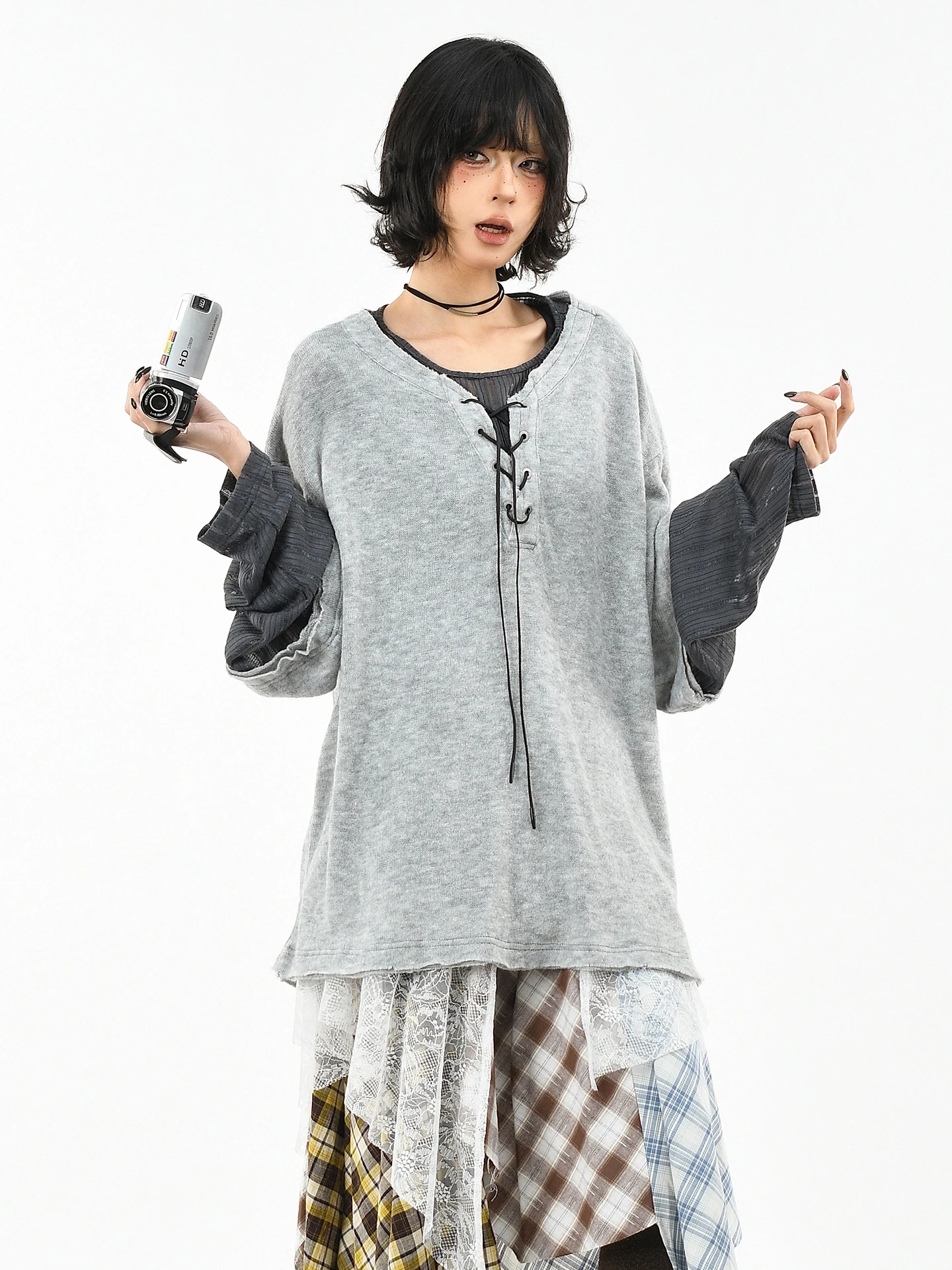 Оригинальная американская ретро-футболка OV, женская свободная повседневная модель с длинным рукавом, весенний топ, креативный дизайн с элементами пэчворка.
Оригинальная американская ретро-футболка OV, женская свободная повседневная модель с длинным рукавом, весенний топ, креативный дизайн с элементами пэчворка.