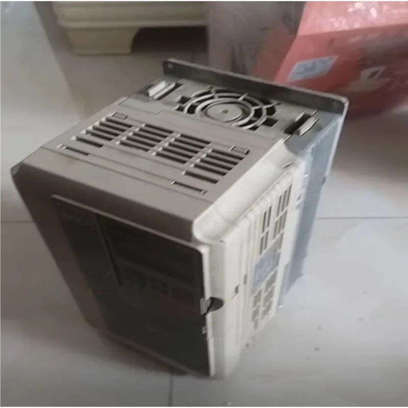 New Original Inverter CIMR-EB4A0007FBA CIMR-EB4A0009FBA CIMR-EB4A0011FBA CIPR-GA70B4002ABBA CIPR-GA70B4004ABBA
New Original Inverter CIMR-EB4A0007FBA CIMR-EB4A0009FBA CIMR-EB4A0011FBA CIPR-GA70B4002ABBA CIPR-GA70B4004ABBA