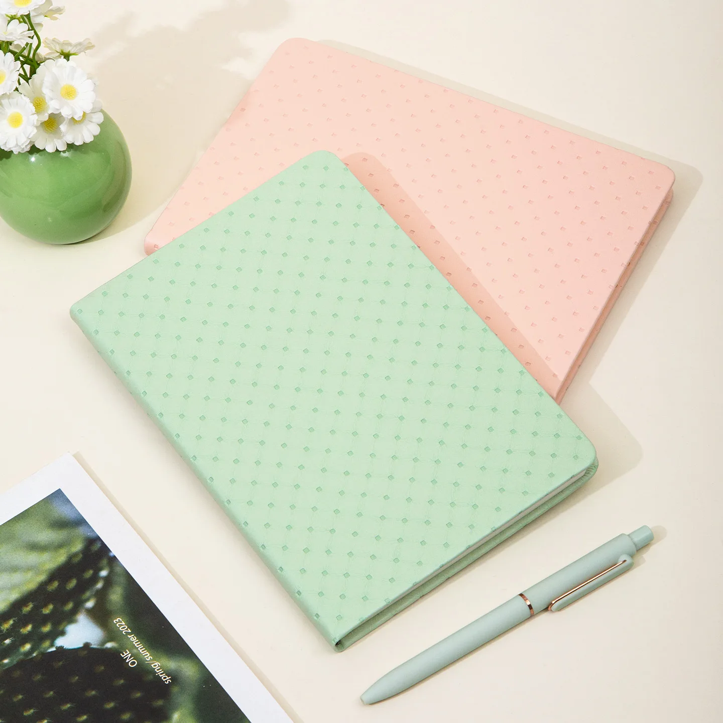A5Chic Vegan Leather Notebook Minimalist Aesthetic Journal for Everyday Notes&Planning Light Fashion Leather Journal Koreanstyle
A5Chic Vegan Leather Notebook Minimalist Aesthetic Journal for Everyday Notes&Planning Light Fashion Leather Journal Koreanstyle