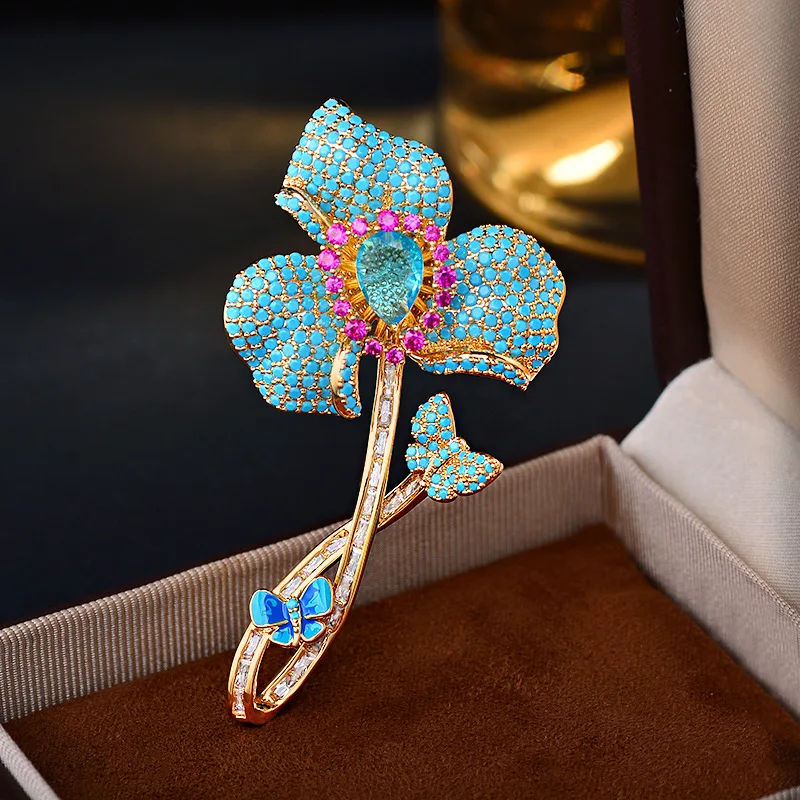 Elegant and Luxurious Blue Flower Brooch Niche Design Fashionable Full of Zirconium Pins Dinner Dress High-end Accessories Gift
Elegant and Luxurious Blue Flower Brooch Niche Design Fashionable Full of Zirconium Pins Dinner Dress High-end Accessories Gift