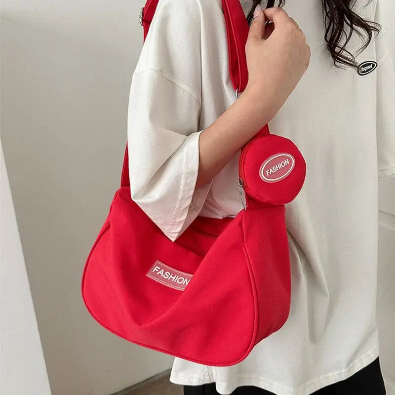 Nylon Canvas Tote Bag Women's 2025 New Style Fitness Sports Large Capacity Crossbody Bag for Commuting And Leisure
Nylon Canvas Tote Bag Women's 2025 New Style Fitness Sports Large Capacity Crossbody Bag for Commuting And Leisure