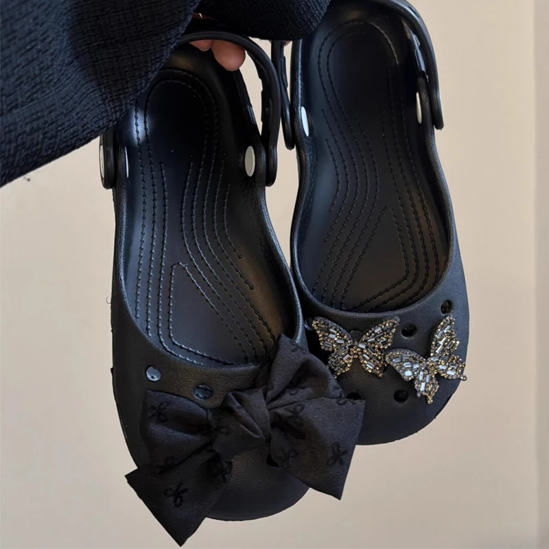 New Crystal Butterfly Shoe Charm Fashion Black Large Bow Shoe Decoration Set Women's Ballet DIY Shoes Charms Pack
New Crystal Butterfly Shoe Charm Fashion Black Large Bow Shoe Decoration Set Women's Ballet DIY Shoes Charms Pack