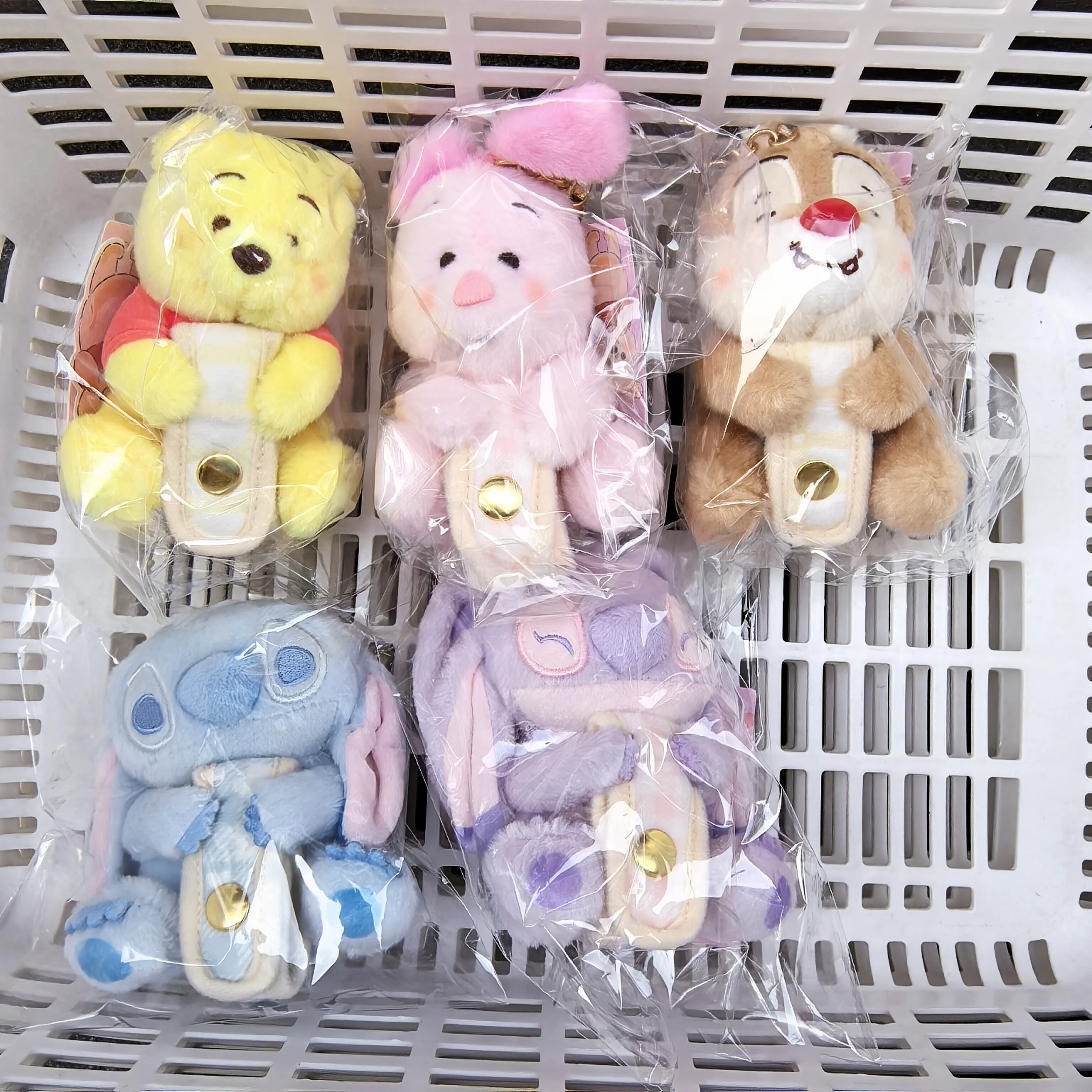 Disney Series Sunglasses Plush Keychain - Cute Cartoon Character Soft Plush Toy Gift for Women Men Kids, Bag/Purse Accessories
Disney Series Sunglasses Plush Keychain - Cute Cartoon Character Soft Plush Toy Gift for Women Men Kids, Bag/Purse Accessories