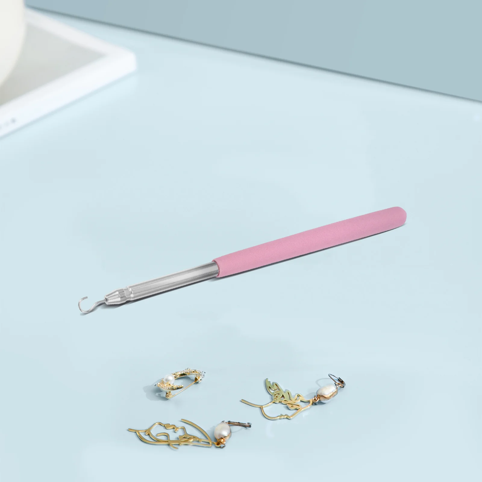 Metal Bracelet Helper Hook Retractable Clasp Tool for Women Simple Operation Jewelry Adjustment Protection Wearable Accessory
Metal Bracelet Helper Hook Retractable Clasp Tool for Women Simple Operation Jewelry Adjustment Protection Wearable Accessory