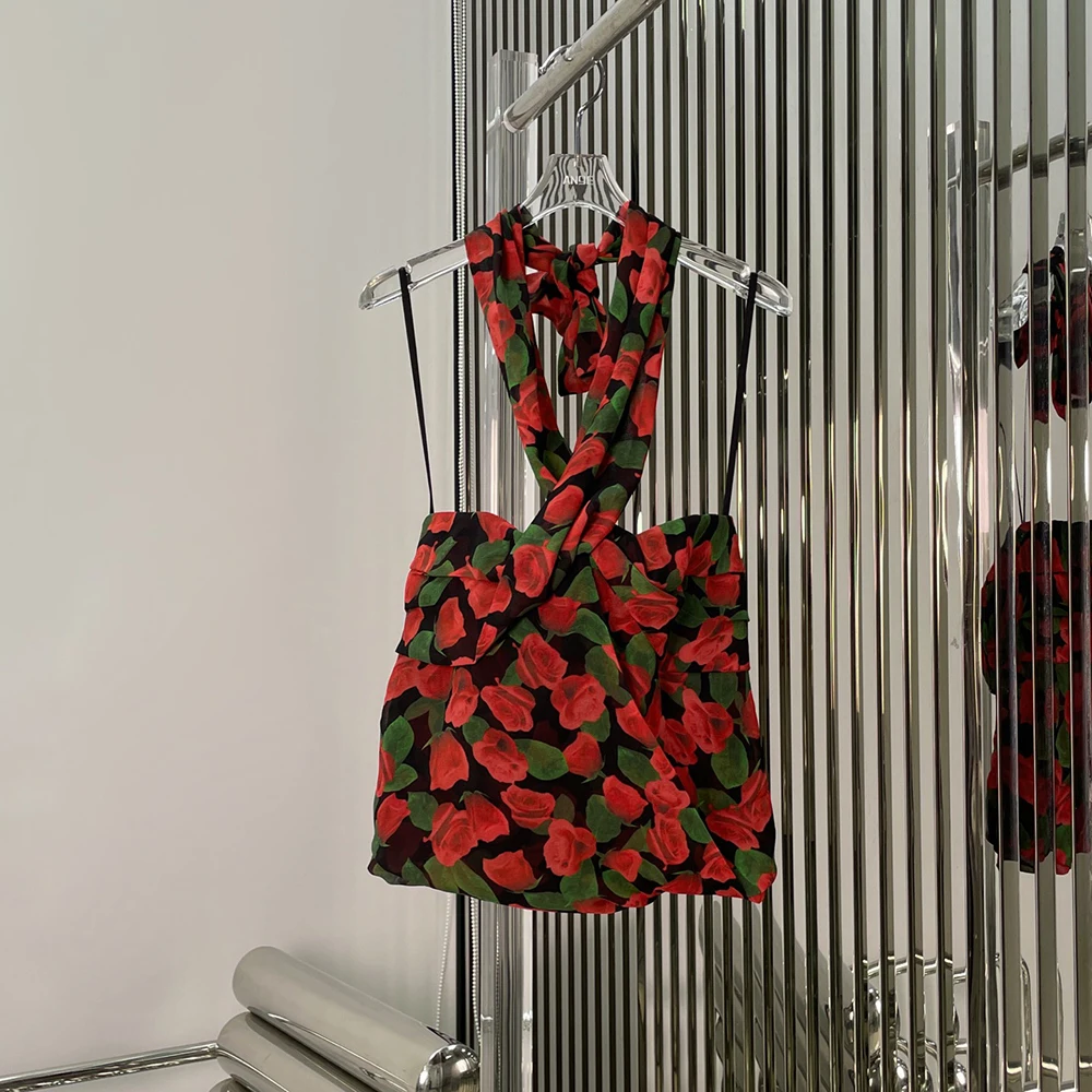 Rose Printed Women Vest Y2k Fashion Hanging Neck Sexy Backless Elegant Commuter Vest Tops 2025 Summer New
Rose Printed Women Vest Y2k Fashion Hanging Neck Sexy Backless Elegant Commuter Vest Tops 2025 Summer New