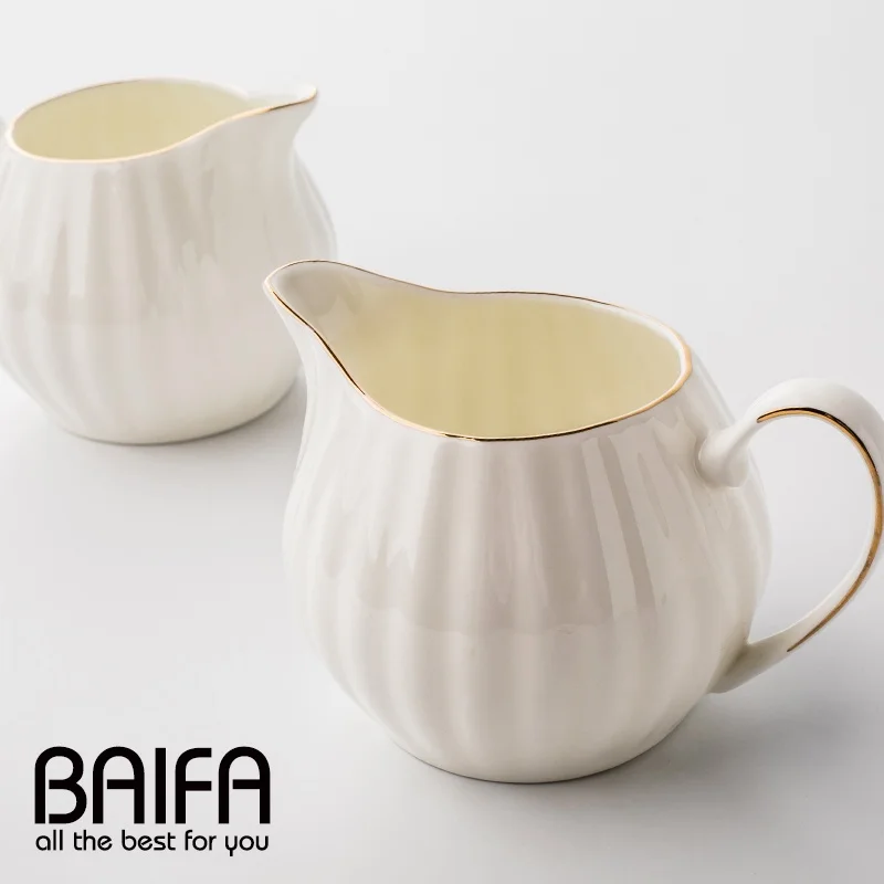 English Style Ceramic Cup Coffee Milk Cup Small Pitcher Creamer Espresso Utensils Bone China Relief Sculpture Coffee Accessories
English Style Ceramic Cup Coffee Milk Cup Small Pitcher Creamer Espresso Utensils Bone China Relief Sculpture Coffee Accessories