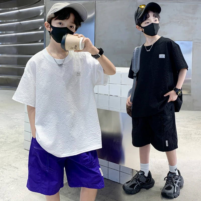 Children Sports Suit High Street Fashion Boys T-shirt Top+Shorts Two-piece Set Retro Neck Summer Kids Clothing Set
Children Sports Suit High Street Fashion Boys T-shirt Top+Shorts Two-piece Set Retro Neck Summer Kids Clothing Set