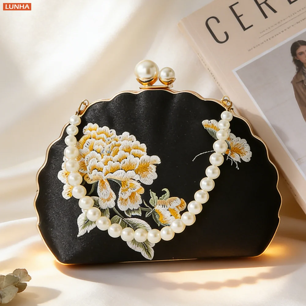 Женская вечерняя сумочка-клатч класса люкс, жесткий футляр, с вышивкой пионами, из атласа с жемчугом, для свадеб и торжеств
Женская вечерняя сумочка-клатч класса люкс, жесткий футляр, с вышивкой пионами, из атласа с жемчугом, для свадеб и торжеств