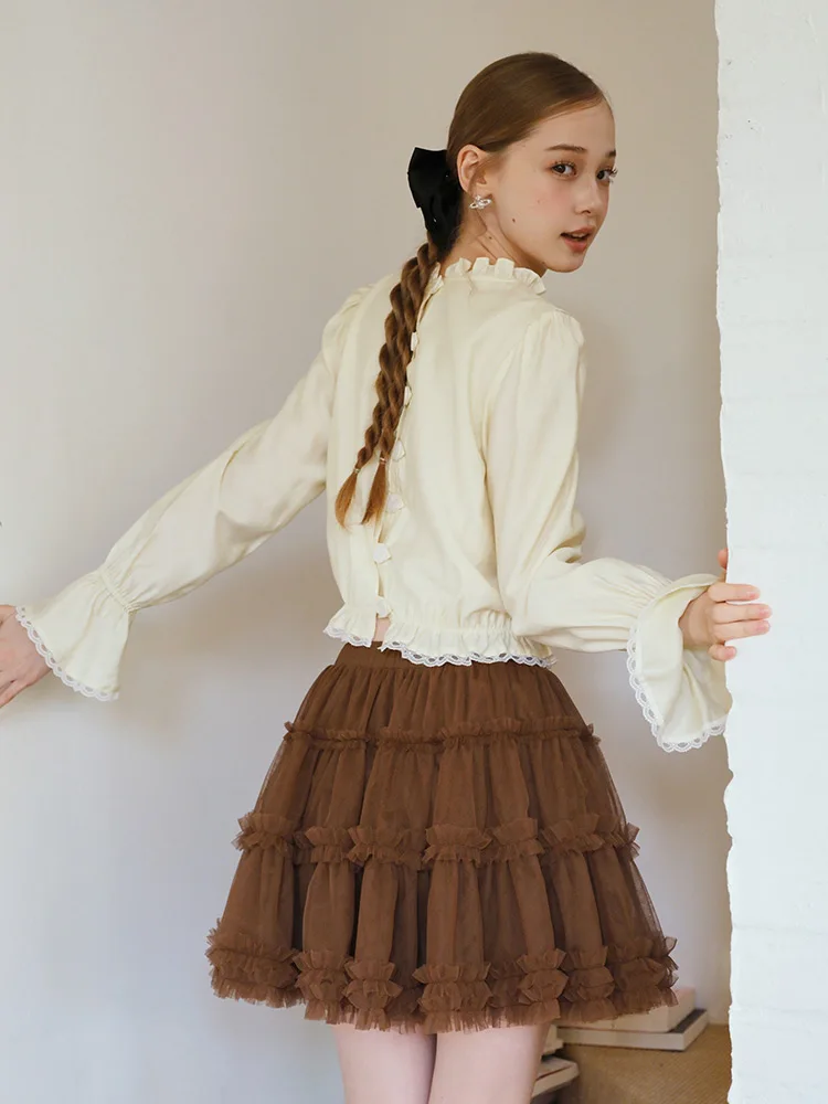 Retro Style Women's Shirt Bell Sleeve Lace Waist Cinched Stand Collar Two-Way Wear Long Sleeve Autumn Fashion Top
Retro Style Women's Shirt Bell Sleeve Lace Waist Cinched Stand Collar Two-Way Wear Long Sleeve Autumn Fashion Top
