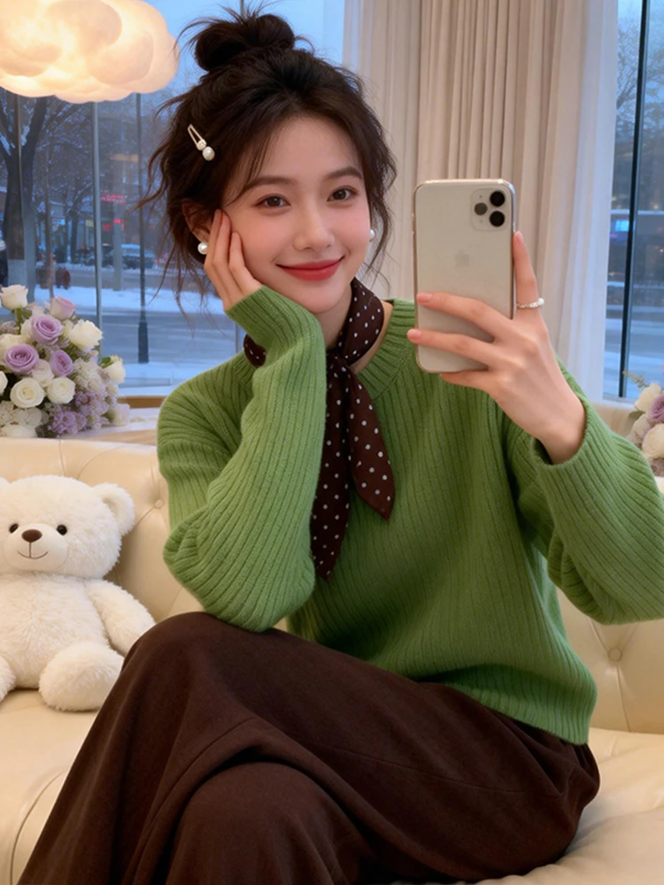 Свитер женский вязаный свободного кроя, однотонный, простой, осенне-зимний, в корейском стиле, повседневный шик
Свитер женский вязаный свободного кроя, однотонный, простой, осенне-зимний, в корейском стиле, повседневный шик
