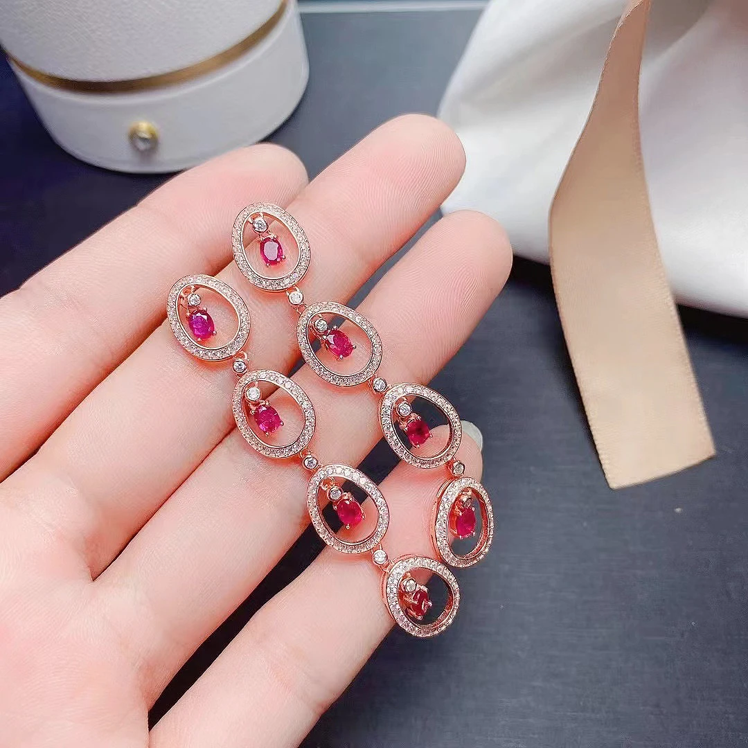FS Natural 3*4 Ruby Long Earrings S925 Pure Silver Fine Fashion Charm Luxury Weddings Jewelry for Women MeiBaPJ
FS Natural 3*4 Ruby Long Earrings S925 Pure Silver Fine Fashion Charm Luxury Weddings Jewelry for Women MeiBaPJ