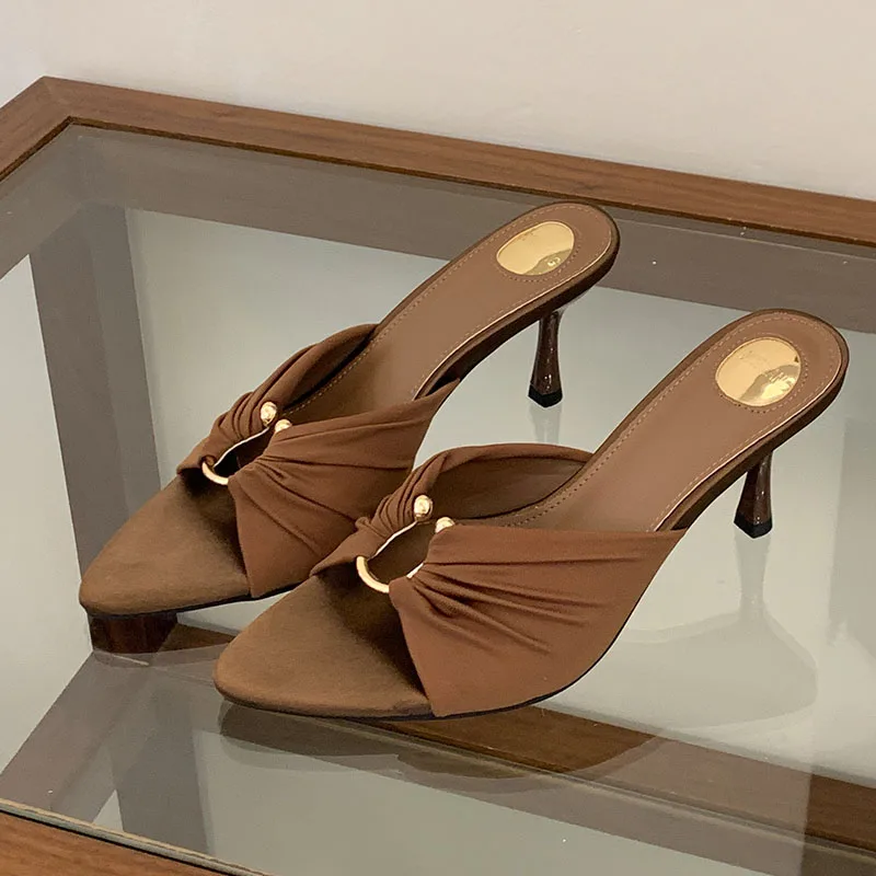 New 2026 Summer Woman Slippers Fashion Open Toe Thin High Heels Shoes Street Style Party Slides Ladies Shoes Slippers
New 2026 Summer Woman Slippers Fashion Open Toe Thin High Heels Shoes Street Style Party Slides Ladies Shoes Slippers