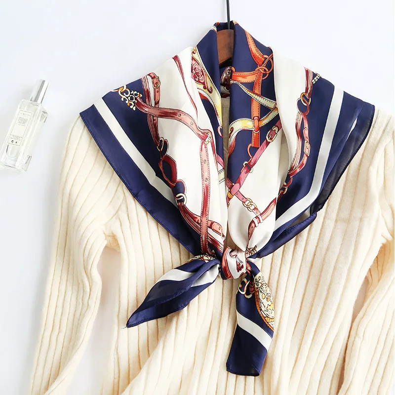 Spring New Silk Scarf Women Fashion Temperament Printing Small Square Scarf Ladies All-match Scarf
Spring New Silk Scarf Women Fashion Temperament Printing Small Square Scarf Ladies All-match Scarf