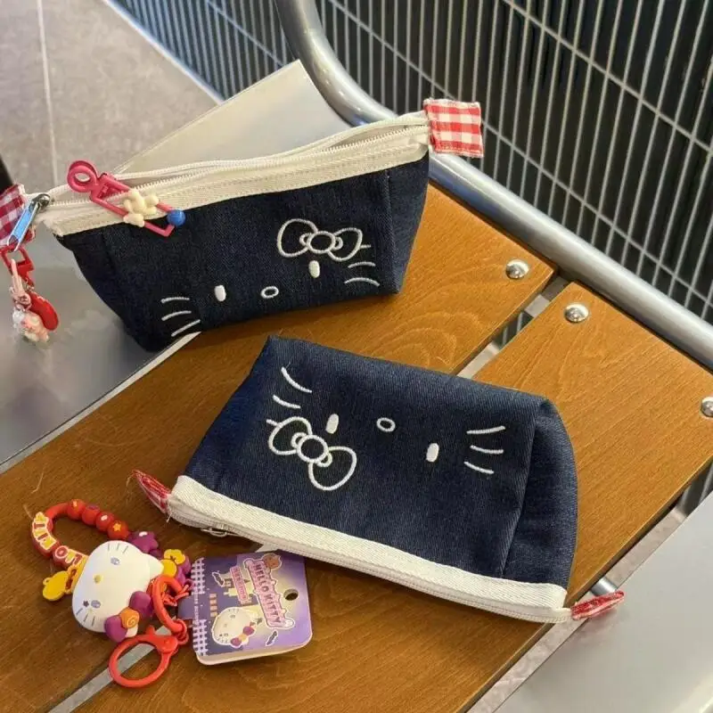 Sanrio Hello Kitty High Looks Denim Pencil Case Kt Cat Ins Large Capacity Student Pencil Case Desk Storage Bag Birthday Gifts
Sanrio Hello Kitty High Looks Denim Pencil Case Kt Cat Ins Large Capacity Student Pencil Case Desk Storage Bag Birthday Gifts