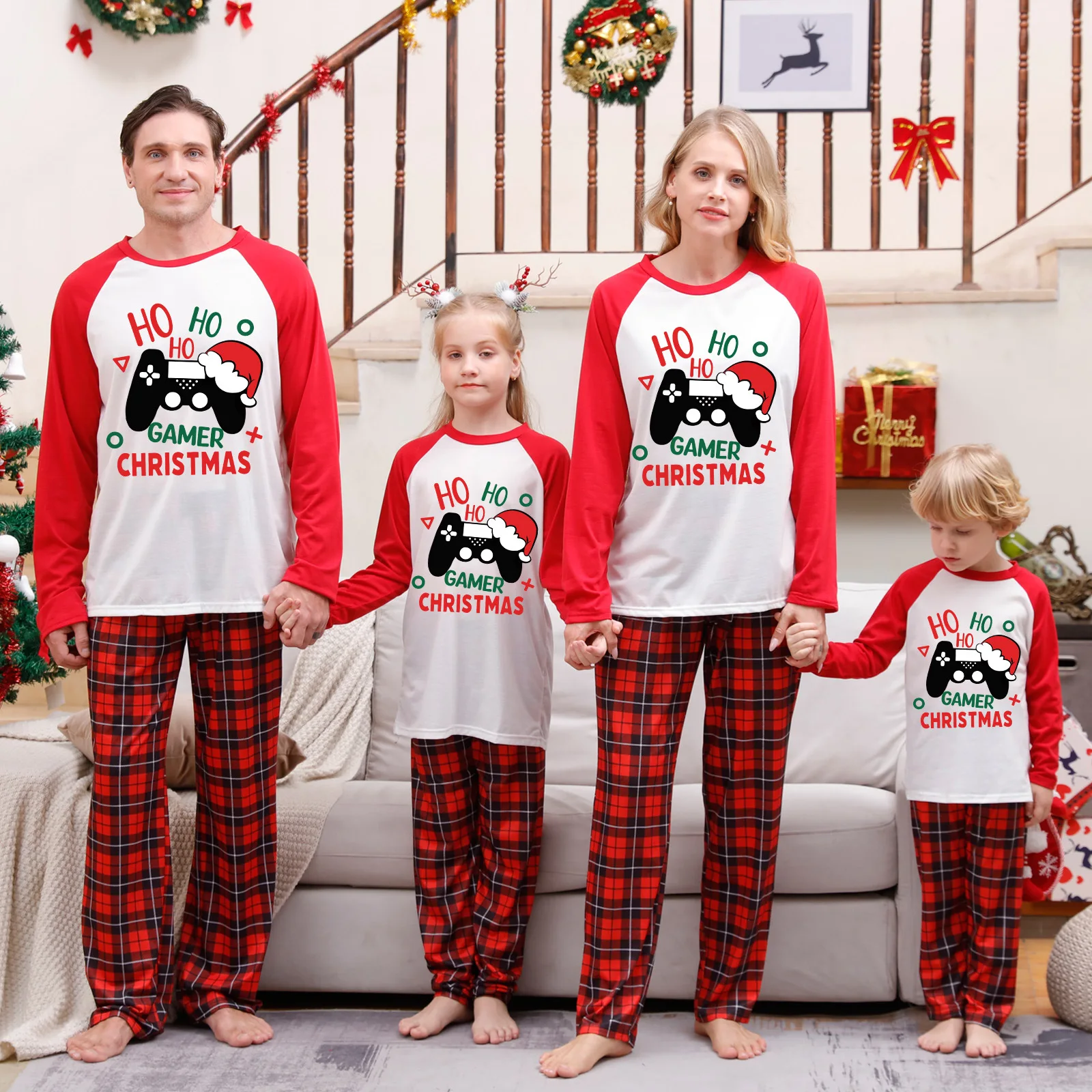 New Long Sleeve Christmas Cosplay Costume Parent Child Pajama Set Printed Letter Home Clothes Family Theme Party Outfits
New Long Sleeve Christmas Cosplay Costume Parent Child Pajama Set Printed Letter Home Clothes Family Theme Party Outfits
