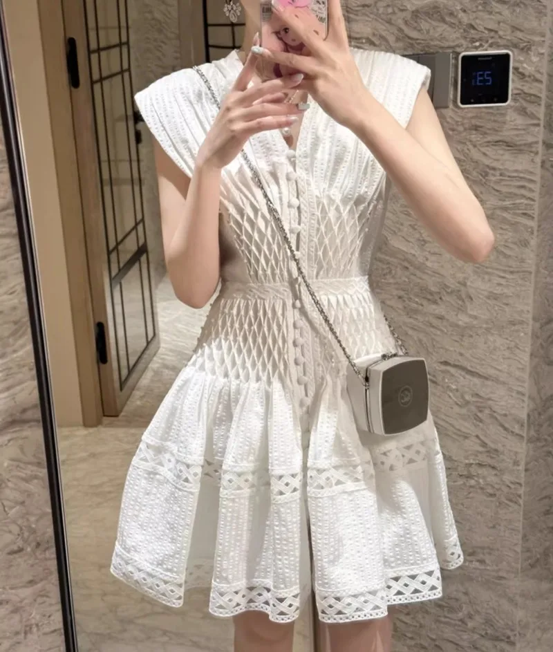 Beading White Dress Women Sleeveless Holiday Party V-neck Elegant Womens Clothing Runway Design Streetwear Vestidos
Beading White Dress Women Sleeveless Holiday Party V-neck Elegant Womens Clothing Runway Design Streetwear Vestidos