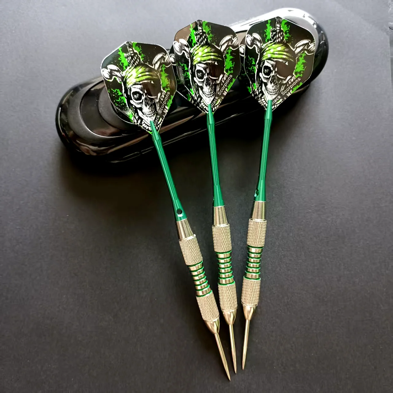 Steel Tip Darts Set for Dartboard 22g Professional Metal Darts Portable Darts Game Outdoor Sports Throwing Gift for Men
Steel Tip Darts Set for Dartboard 22g Professional Metal Darts Portable Darts Game Outdoor Sports Throwing Gift for Men