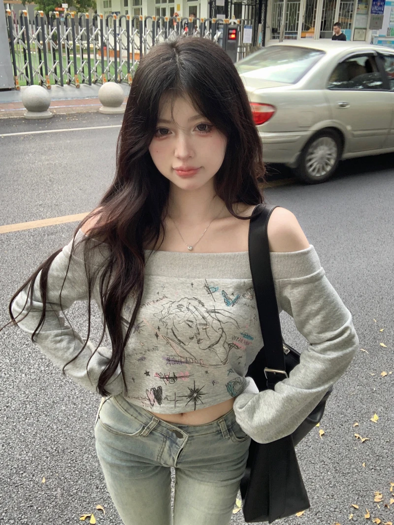 2024 New Autumn Korean Chic Style Irregular Off Shoulder Long Sleeved Sweatshirt Fashionable Advanced Hot Girl Streetwear Women
2024 New Autumn Korean Chic Style Irregular Off Shoulder Long Sleeved Sweatshirt Fashionable Advanced Hot Girl Streetwear Women
