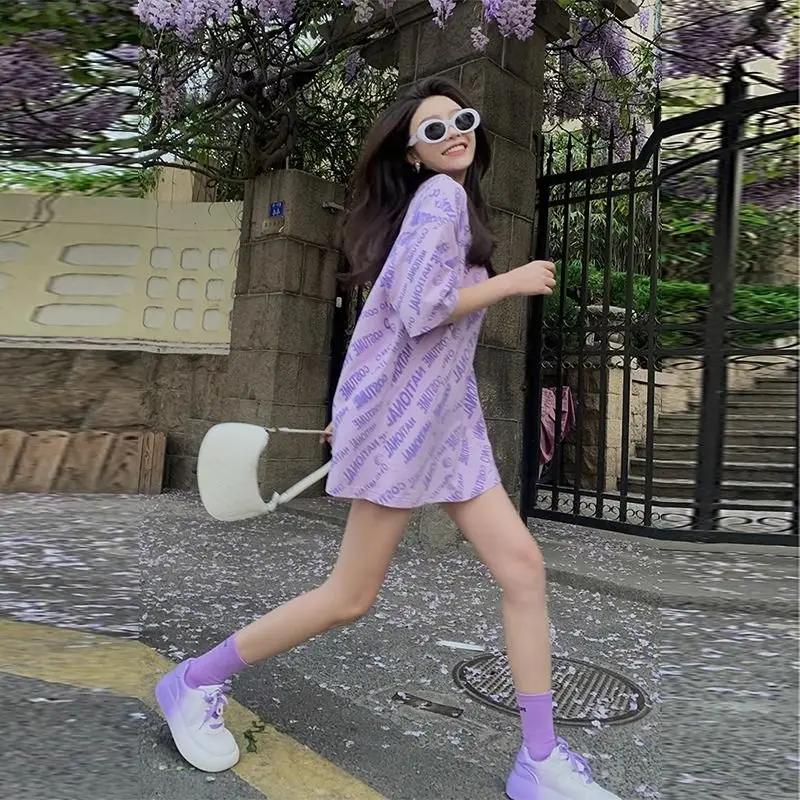 Fragrant Taro Purple Letter Printing Top Casual Loose T-Shirt Summer Simplicit Long T-Shirt Dress Fashion Korean Women Clothing
Fragrant Taro Purple Letter Printing Top Casual Loose T-Shirt Summer Simplicit Long T-Shirt Dress Fashion Korean Women Clothing