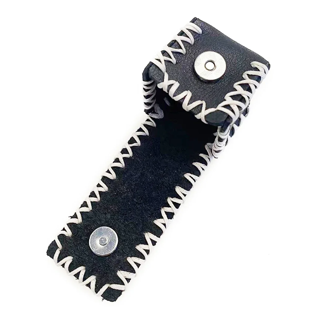 Manual Measurement Deviation Billiard Chalk Case Billiard Accessories Approx. 35*35*35mm Durability Leather Material
Manual Measurement Deviation Billiard Chalk Case Billiard Accessories Approx. 35*35*35mm Durability Leather Material