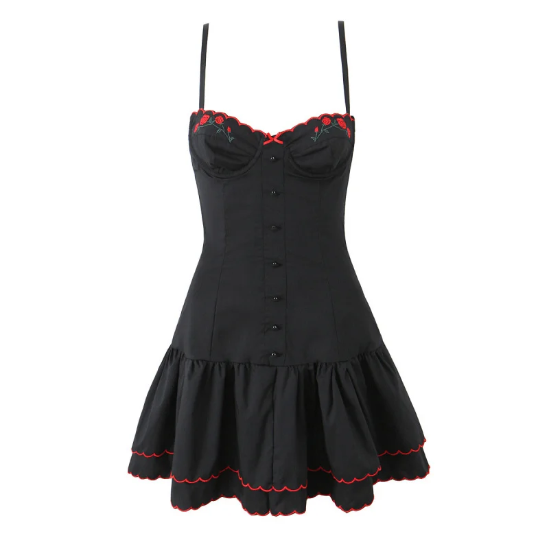 2025New Summer Vacation Style Low-Cut Waist-Slimming Floral Embroidered Strap Dress
2025New Summer Vacation Style Low-Cut Waist-Slimming Floral Embroidered Strap Dress