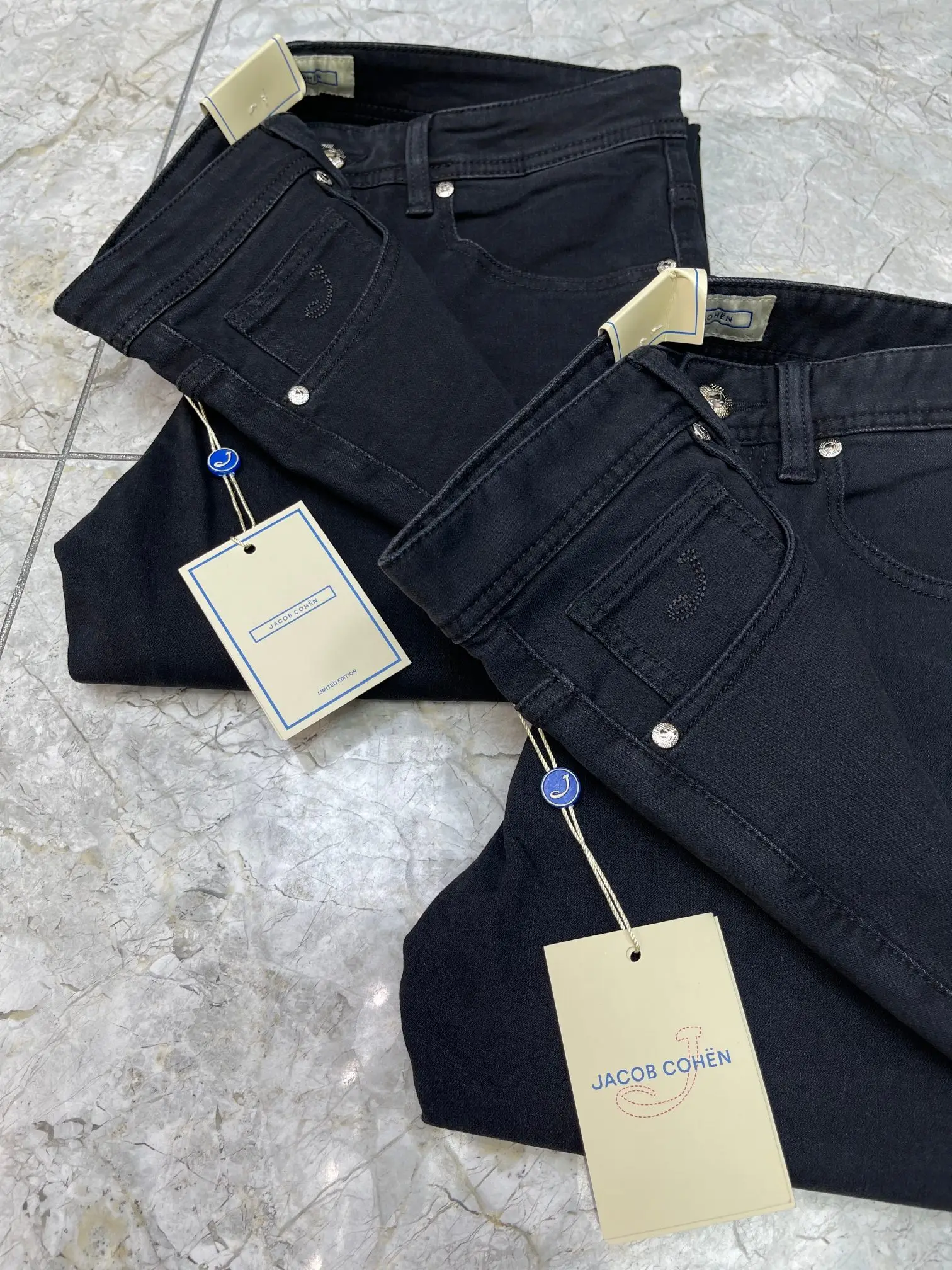 BLSK CPRT Jeans Thick Cotton Men 2025 Autumn Winter new casual warm embroidery comfortable Fashion straight Big size 30-40 Pants
BLSK CPRT Jeans Thick Cotton Men 2025 Autumn Winter new casual warm embroidery comfortable Fashion straight Big size 30-40 Pants