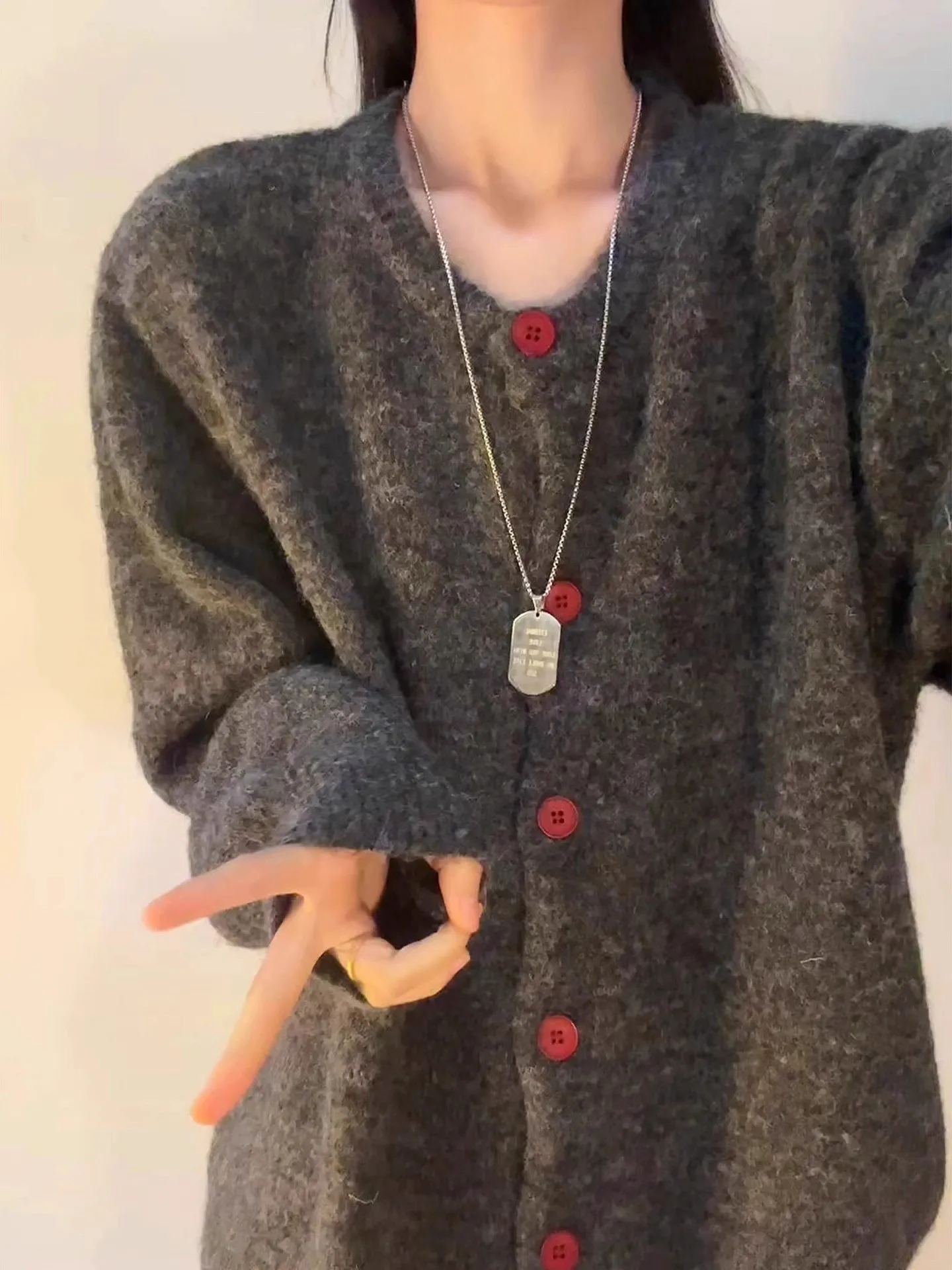 Мужской винтажный открытый кардиган Cleanfit, трикотаж, осенний сезон, повседневный свободный крой Jaet Long Sve round Ne, антибактериальный
Мужской винтажный открытый кардиган Cleanfit, трикотаж, осенний сезон, повседневный свободный крой Jaet Long Sve round Ne, антибактериальный