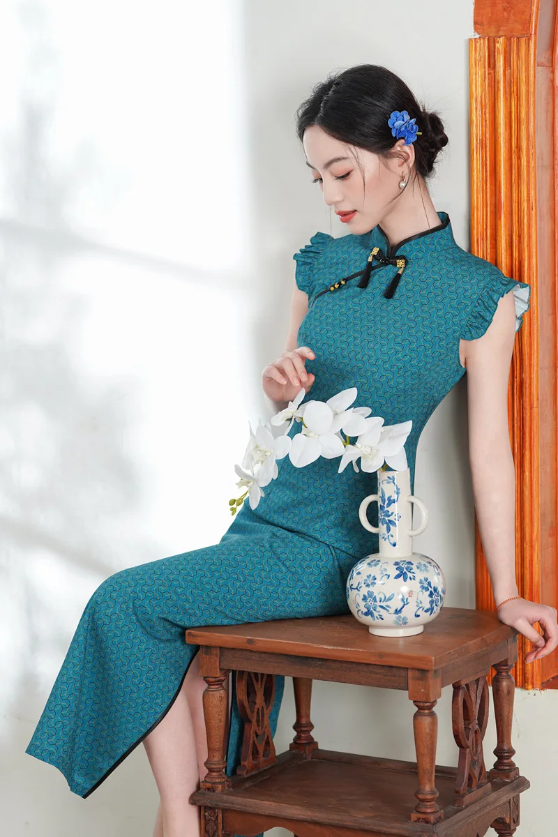 Blue Chinese Style Summer Flutter Sleeve Daily Qipao Women's Style Improved Temperament Slim Fit Young Girl Cheongsam
Blue Chinese Style Summer Flutter Sleeve Daily Qipao Women's Style Improved Temperament Slim Fit Young Girl Cheongsam