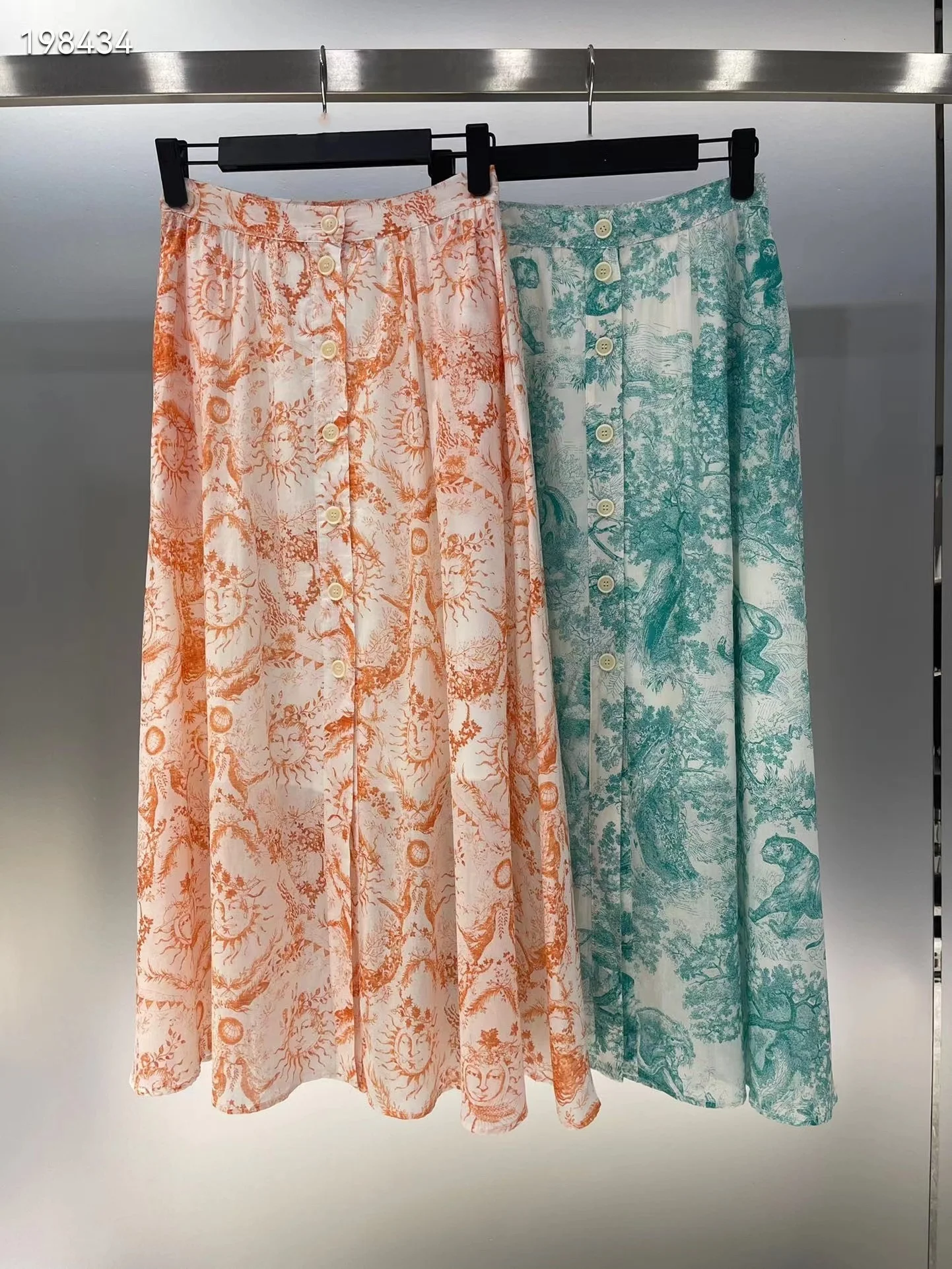 wd0167 Fashion women Skirts 2024 Popular European Design party style Women's Clothing
wd0167 Fashion women Skirts 2024 Popular European Design party style Women's Clothing