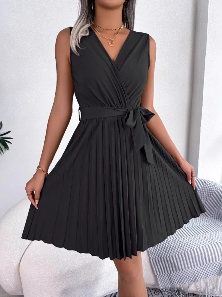 Summer Temperament Elegant And Simple Commuting Solid Color Dress Women's Cross V-neck Sleeveless Waist Tie Pleated Dresses
Summer Temperament Elegant And Simple Commuting Solid Color Dress Women's Cross V-neck Sleeveless Waist Tie Pleated Dresses