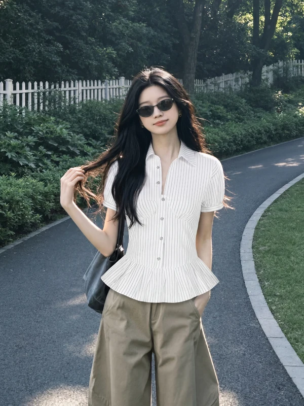 Slimming Short Design Sense Shirt Women Summer Striped Waist Cinch Bubble Sleeve Turn down Collar Flounce Hem Bottom Short Top
Slimming Short Design Sense Shirt Women Summer Striped Waist Cinch Bubble Sleeve Turn down Collar Flounce Hem Bottom Short Top