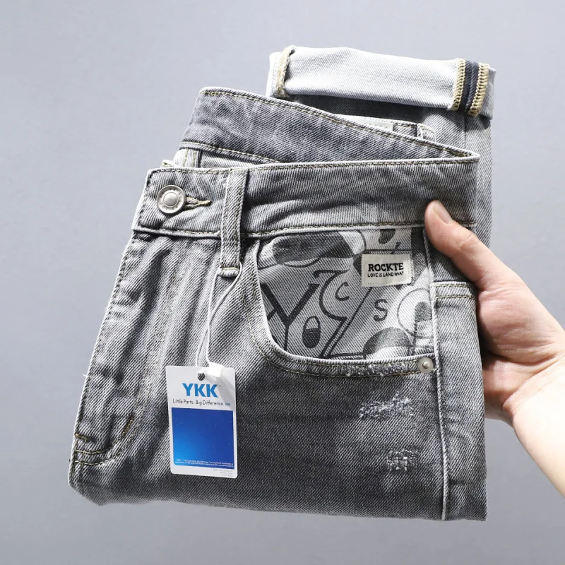 Spring and Summer Men's Jeans Trendy Printed Design Straight Elastic Slim Fit Versatile Korean Style Stretch Skinny Long Pants
Spring and Summer Men's Jeans Trendy Printed Design Straight Elastic Slim Fit Versatile Korean Style Stretch Skinny Long Pants