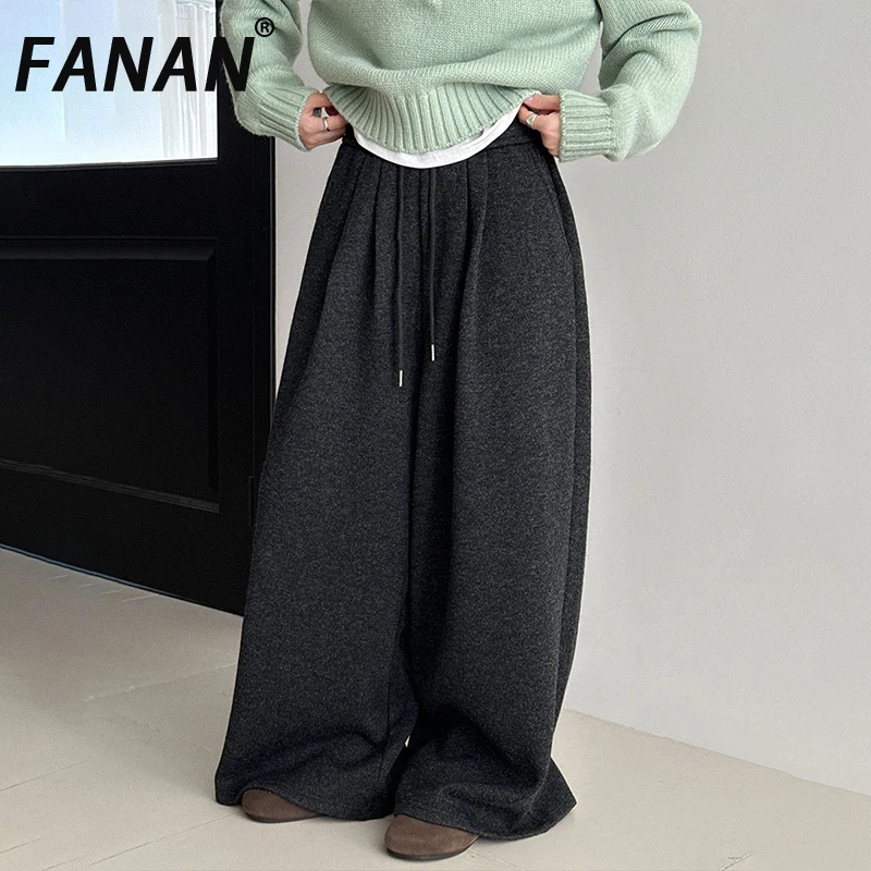 FANAN толстые теплые повседневные брюки для женщин, эластичные широкие брюки с высокой талией и шнурком, свободная одежда в корейском стиле, новинка зимы
FANAN толстые теплые повседневные брюки для женщин, эластичные широкие брюки с высокой талией и шнурком, свободная одежда в корейском стиле, новинка зимы